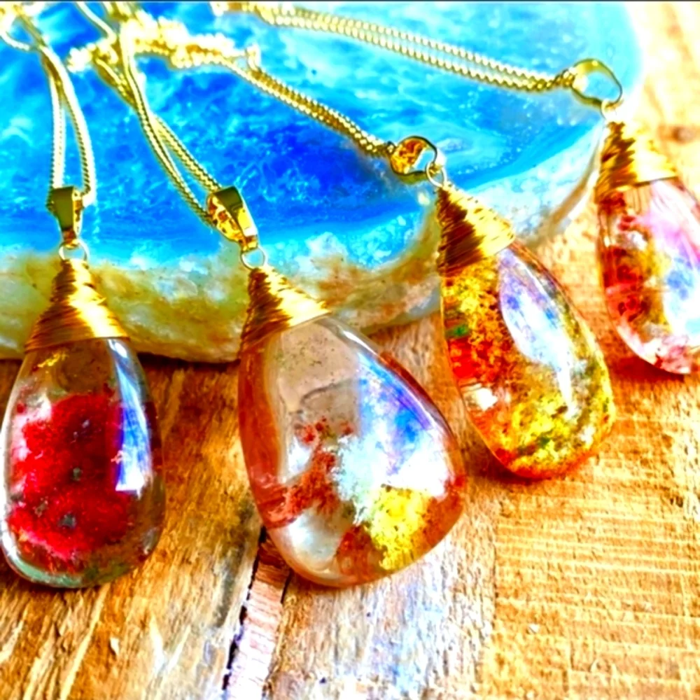 ⭐ Phantom Quartz 22k Gold Moss Agate Crystal Necklace